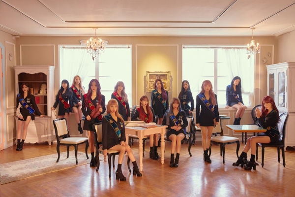 9일 우주소녀의 소속사 측은 공식 SNS를 통해 네 번째 미니앨범 ‘Dream your dream’ 단체 콘셉트 포토를 게재했다 / ⓒ스타쉽 엔터테인먼트