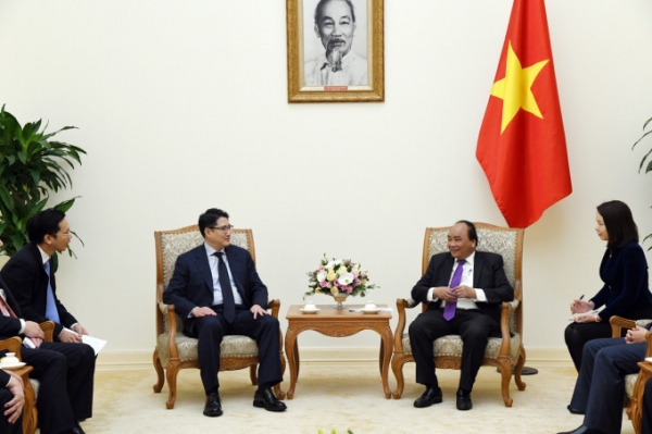 조현준(왼쪽) 효성그룹 회장이 베트남 총리와 회담하고 있다.ⓒ효성