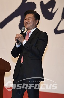 신용한 바른미래당 대전시장 후보는 한국당의 박성효 후보로부터 후보 매수 제안이 실제로 있었다고 주장했다. 사진 / 시사포커스DB