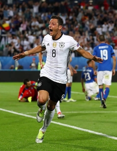 메수트 외질, 2018 러시아월드컵에서 쏟아진 비난 결국 독일대표팀 은퇴 결정/ 사진: ⓒGetty Images