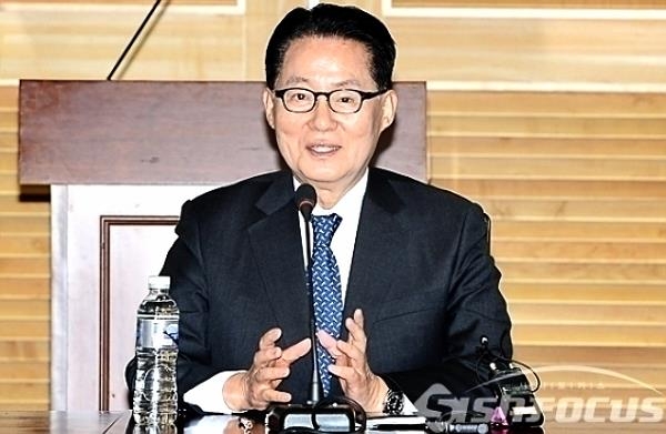 박지원 평화당 의원의 모습. 사진 / 유용준 기자