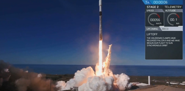 Falcon-9 발사체 발사장면 / 출처 : SpaceX 중계영상 캡처