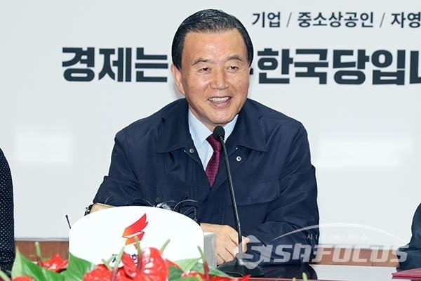 홍문표 자유한국당 의원의 모습. 사진 / 오훈 기자