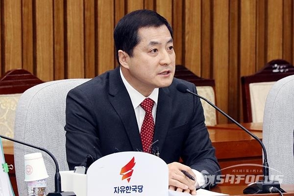박대출 자유한국당 의원이 발언하고 있다. 사진 / 오훈 기자