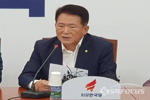 김한표 의원이 발언하고 있다. 사진 / 박상민 기자