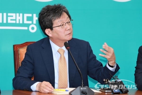 유승민 바른미래당 의원이 '변화와 혁신을 위한 비상행동' 회의에서 발언하고 있다. 사진 / 오훈 기자
