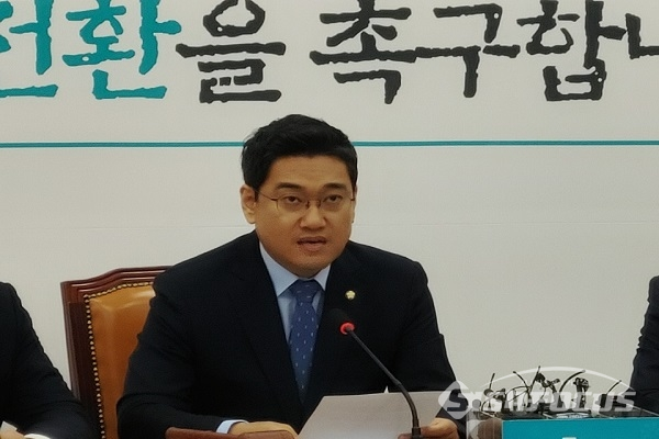 오신환 원내대표가 발언하고 있다. 사진 / 이민준 기자