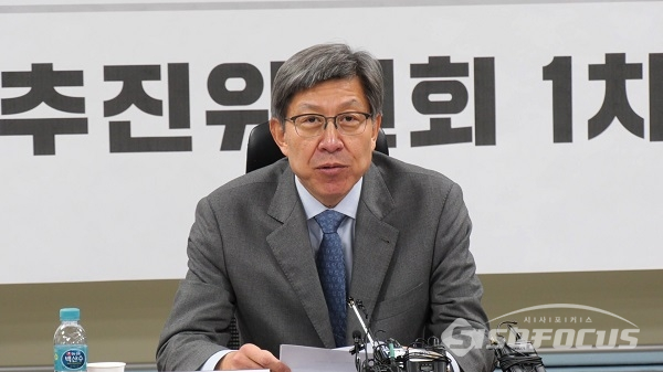 박형준 위원장이 발언하고 있다. 사진 / 박상민 기자