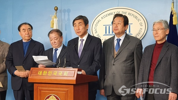 더불어민주당 이종걸 의원이 발언하고 있다. 사진 / 박상민 기자
