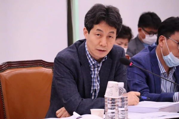 더불어민주당 윤건영 의원 ⓒ윤건영의원 페이스북