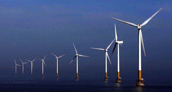 중국상해에 설치된 해양풍력발전단지 ⓒ 뉴시스