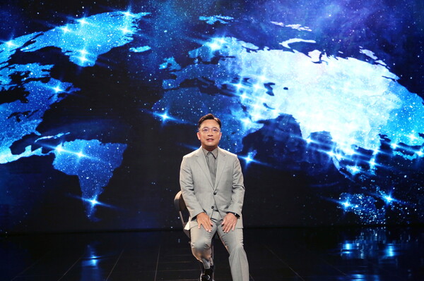 19일 열린 리니지W 글로벌 온라인 쇼케이스에서 김택진 CCO가 발언하고 있다. ⓒ엔씨소프트