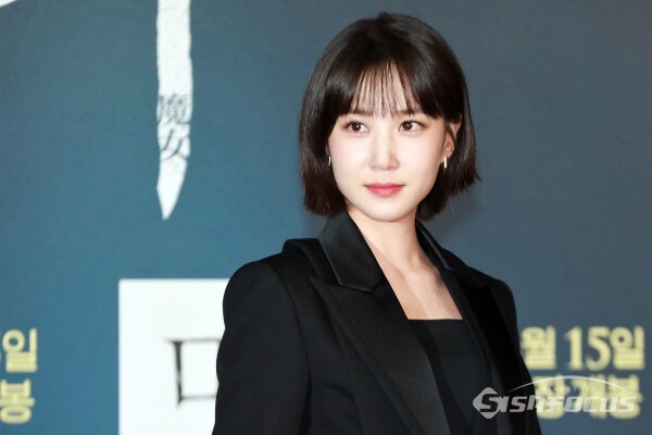 배우 박은빈이 포토타임을 가지고 있다. [사진 / 오훈 기자]