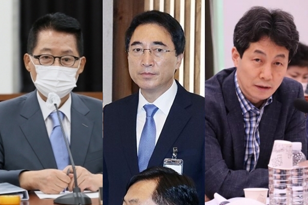 (좌측부터) 박지원 전 국정원장, 박수현 전 청와대 수석, 윤건영 민주당 의원. 사진 / 시사포커스DB, ⓒ윤건영 페이스북