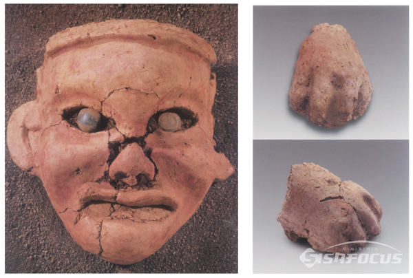 홍산문화의 우하량유적에서는 여신상(왼쪽)과 흙으로 빚은 곰발의 일부가 발굴되었다. (사진 / 이찬구)
