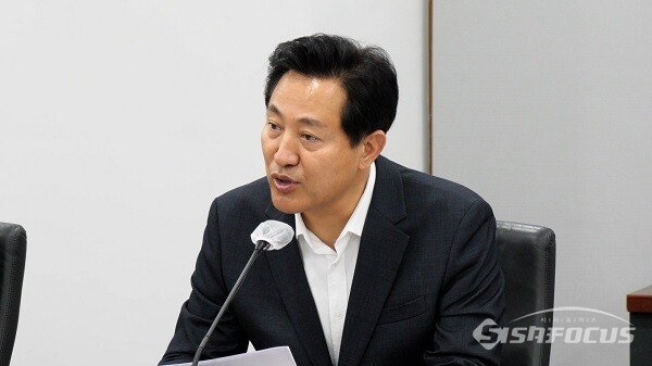 오세훈 서울 시장이 서울 시청 본관 6층 기획상황실에서 열린 국민의힘-서울시 예산정책협의회서 발언하고 있는 모습. 사진 / 김기범 기자