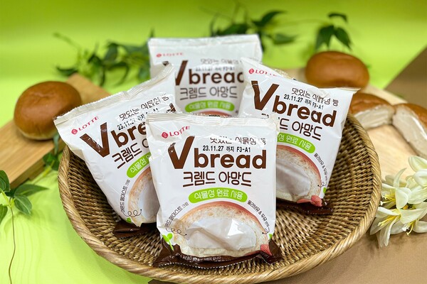 편의점 생크림빵 열풍에 차별화 전략으로 비건이 등장했다. 버터, 달걀 등 동물성 원료를 일체 사용하지 않고 식물성 원료로만 만들었다고. ⓒ세븐일레븐