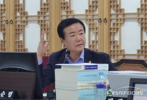 박순범 경북도의원. 사진/김영삼 기자