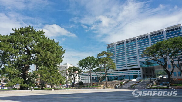 해남군 신 청사 전경. 사진/해남군청 제공