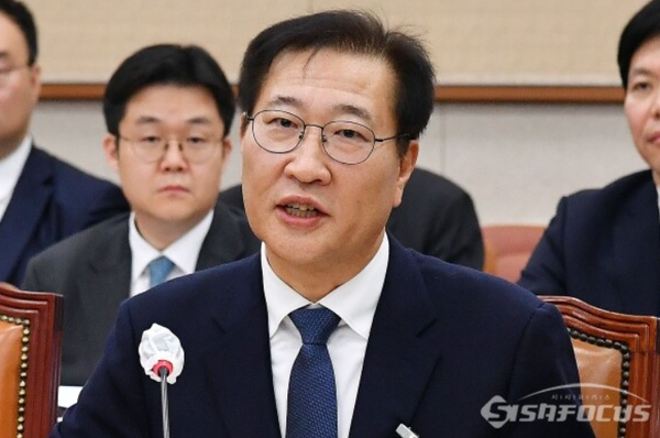 지난 15일 박성재 법무부 장관 후보자가 인사청문회에서 의원들의 질의에 답변하고 있다. (사진 / 오훈기자)