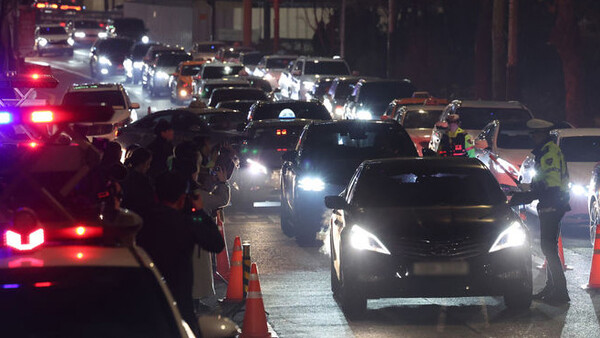 경찰 음주단속 모습 / ⓒ뉴시스DB