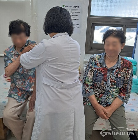 진도군이 50세 이상 대상포진 예방접종을 확대한다. 사진/진도군청 제공