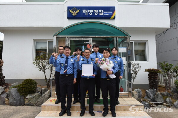 완도해경이 2024년 우수 파출소,함정 동시 선정으로 통합 치안 역량을 입증했다. 사진/완도해경 제공