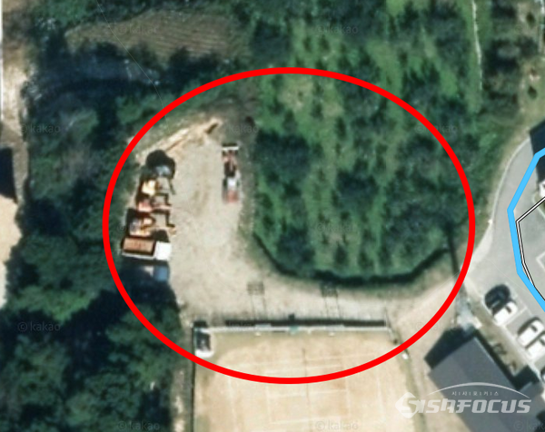 영주국유림관리소가 지난 2017년 부터 지목이 임야(국유림)를 산지 전용없이 주차장으로 사용하고 있다.ⓒ카카오맵 캡쳐