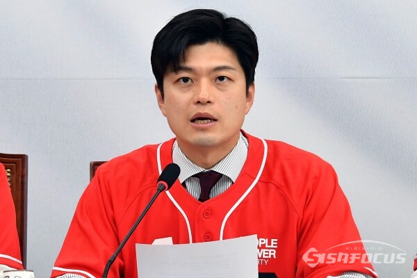 26일 김용태 국민의힘 비상대책위원장이 발언을 하고 있다.(3)