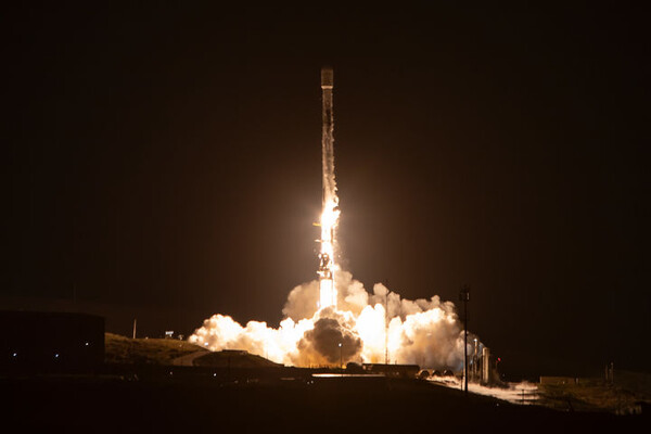 사진은 지난 2024년 12월 22일 발사된 정찰위성 3호기 발사 모습 /ⓒ국방부-뉴시스