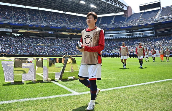 이강인 벤치 지킨 PSG, B조 1위로 클럽 월드컵 16강행 ⓒ파리 생제르맹