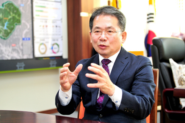 김진열 군위군수ⓒ군위군