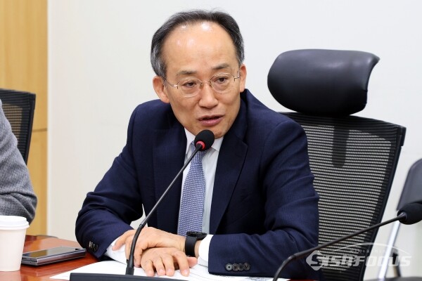 12일 추경호 의원이 축사를 하고 있다. [사진 /오훈 기자]