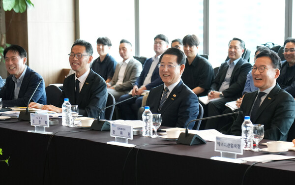 더불어민주당 전남도당-전라남도 예산정책협의회. 사진/전남도청