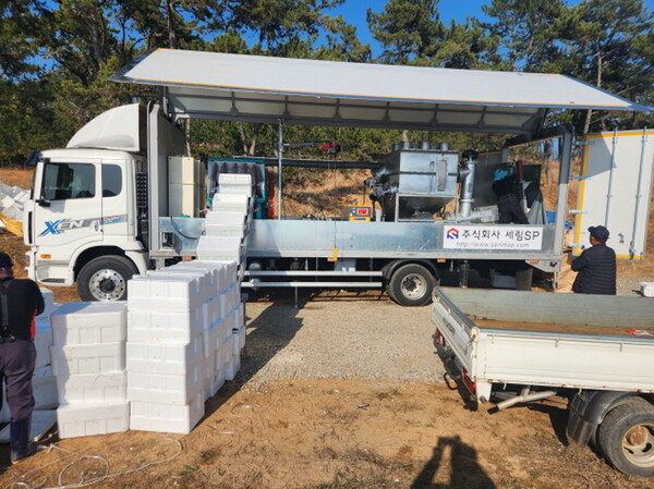 어업용 폐스티로폼 감용기. 사진/해남군청