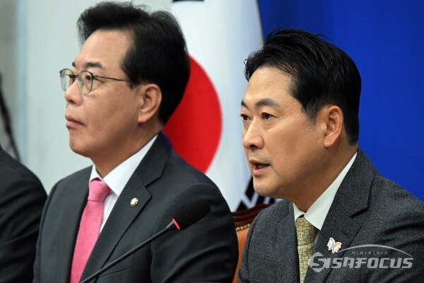 장동혁 국민의힘 대표가 지난 27일 서울 여의도 국회 본청에서 열린 최고위원회의에서 발언을 하고 있다. 사진 / 오훈 기자