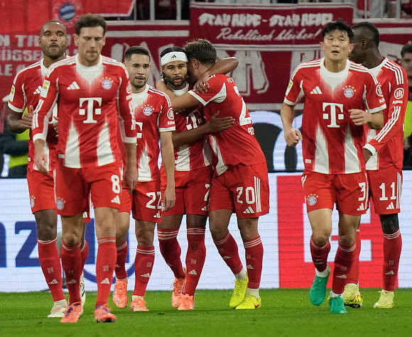 뮌헨, 레버쿠젠 3-0으로 꺾으면서 2025-2026시즌 개막 후 15연승. ⓒAP/뉴시스