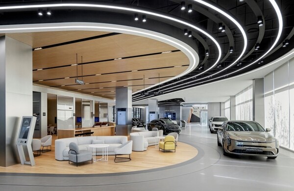 기아 인증 중고차 센터 평택 직영점 내부 전경 ⓒ기아