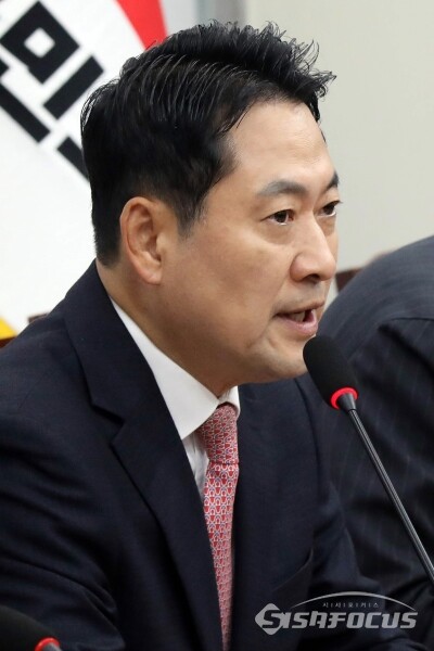 17일 장동혁 대표가 발언을 하고 있다.(2)