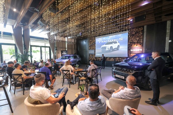 KG모빌리티가 이스라엘에서 지난 5일 토레스 HEV 론칭행사를 진행했다. ⓒKGM