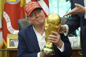 <b>트럼프</b> "2026 <b>북중미월드컵 조 추첨</b>, 워싱턴서 개최" 발표