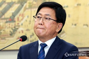 이 대통령, '막말·폭행·음주운전 논란' <b>최교진 교육</b>부 장관 임명안 재...