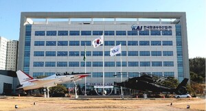 [이슈] 한화 'KAI 인수설' 확산...방산 경쟁구도 재편에 기대·우려 - 뉴스 썸네일 이미지
